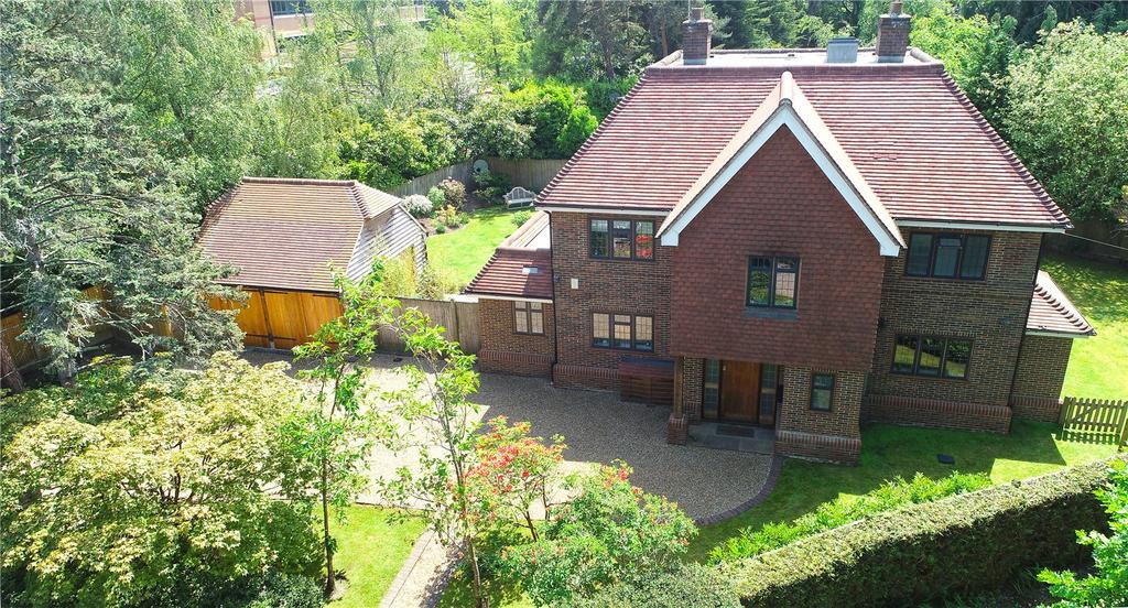 Camden Park, Tunbridge Wells, Kent, TN2 4 bed detached house for sale