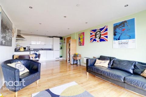 1 bedroom apartment for sale - Chase Side, London