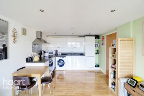 1 bedroom apartment for sale - Chase Side, London