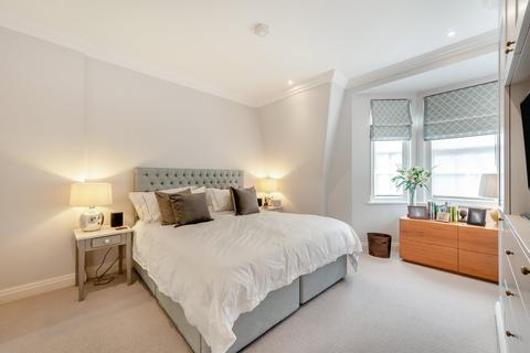 2 bedroom flat for sale, Sloane Court West, London