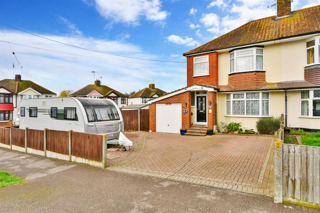 Scrapsgate Road, Minster On Sea, Sheerness, Kent 3 bed semidetached