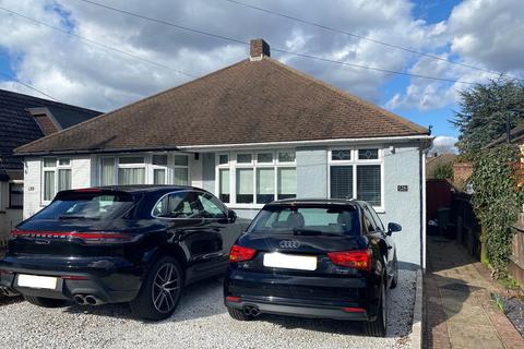 2 bedroom bungalow for sale - Andover Road, Orpington, BR6