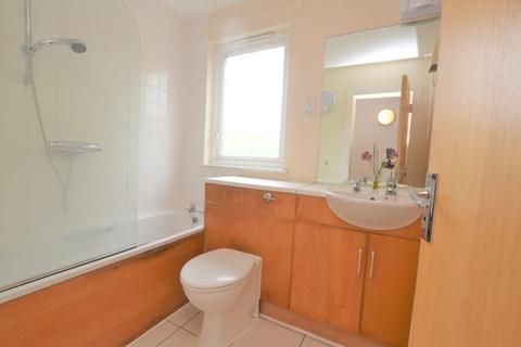 2 bedroom flat to rent, Yardheads, Edinburgh, EH6