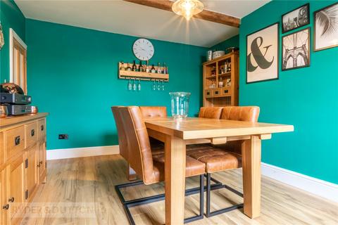 3 bedroom semi-detached house for sale - Wakefield Road, Denby Dale, Huddersfield, West Yorkshire, HD8