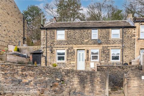 3 bedroom semi-detached house for sale - Wakefield Road, Denby Dale, Huddersfield, West Yorkshire, HD8