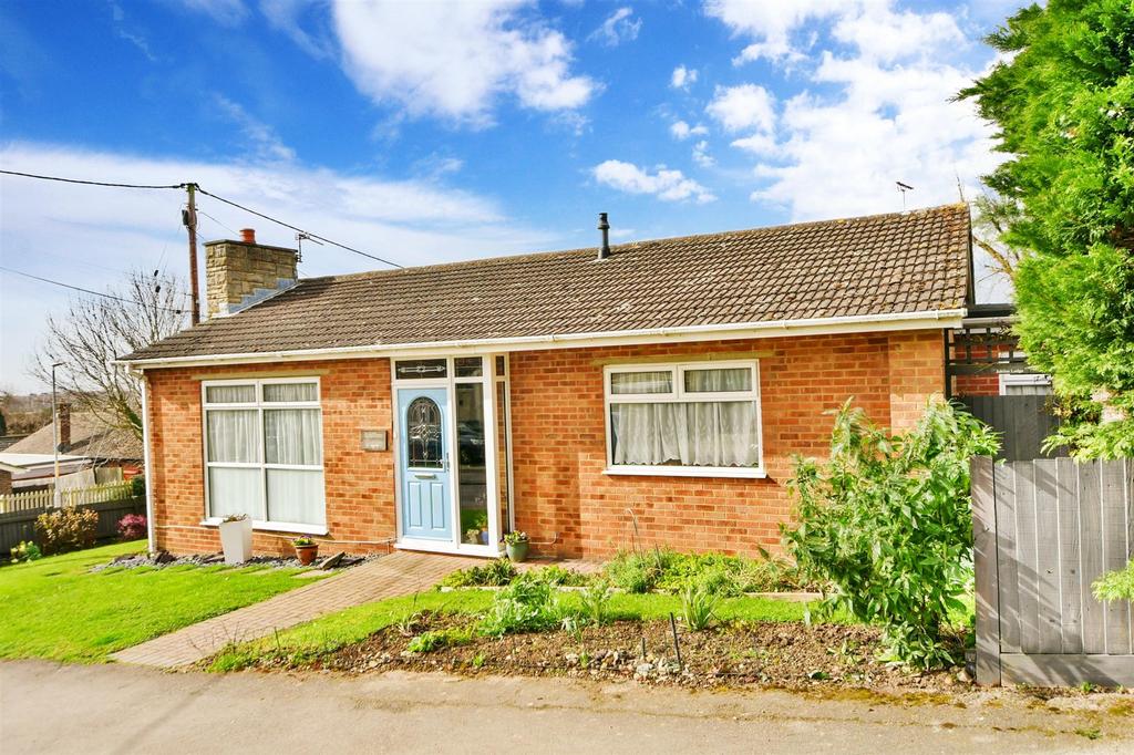 Whybornes Chase, Minster On Sea, Sheerness, Kent 2 bed detached