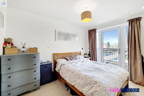 2 bedroom apartment to rent - Wadham Mews, London, SW14