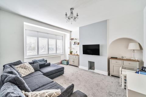80 Abbots Way, Beckenham, BR3 3SF