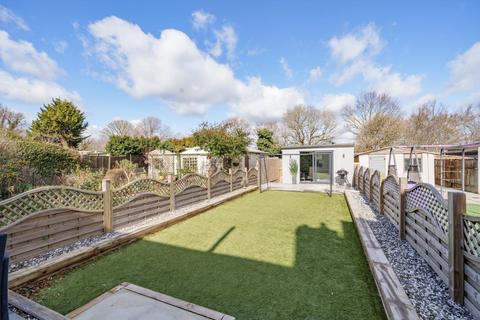 80 Abbots Way, Beckenham, BR3 3SF