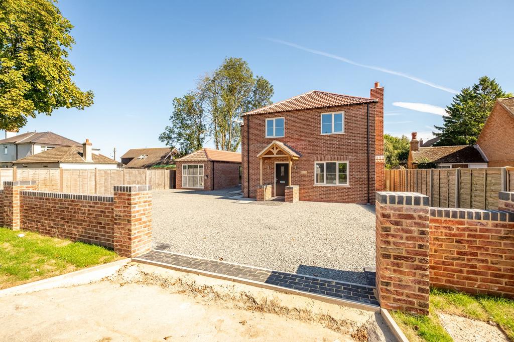 Croft Lane, Cherry Willingham, Lincoln 4 bed detached house for sale