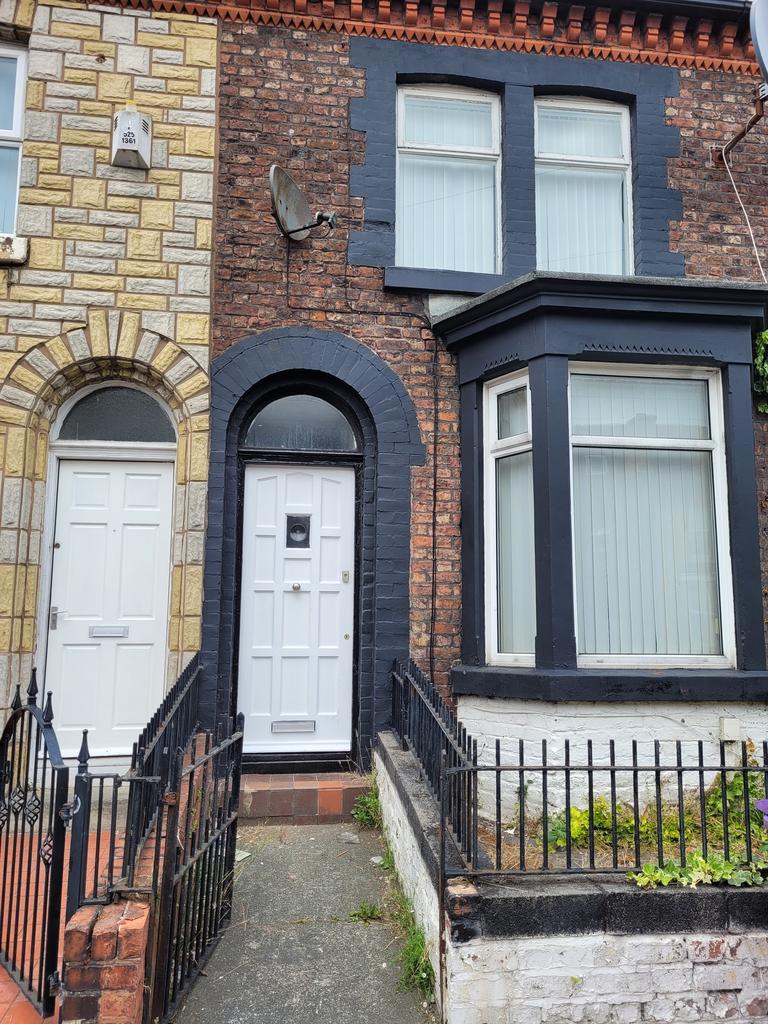 Vandyke Street, Liverpool L8 2 bed terraced house for sale £90,000