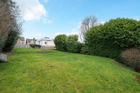 Flat 8, 16 Hamlet Road, London, SE19 2AW