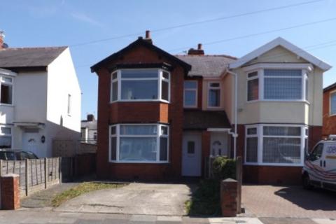 3 bedroom semi-detached house to rent, Dudley Avenue, Blackpool
