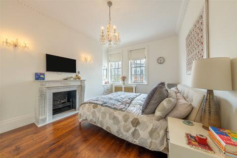 4 bedroom apartment for sale, North Gate, Prince Albert Road, St John's Wood, NW8