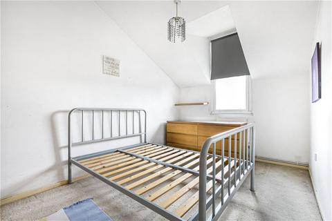 4 bedroom end of terrace house to rent - Lord Holland Lane, Myatts Fields South, London, SW9