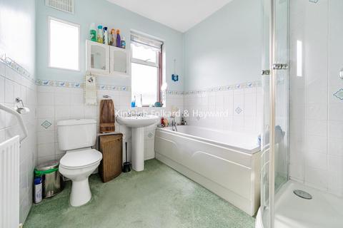 116 Langley Way, West Wickham, BR4 0DS