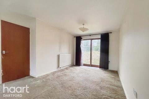 74 Main Road, Sutton At Hone, Dartford, DA4 9EU