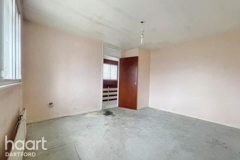 74 Main Road, Sutton At Hone, Dartford, DA4 9EU