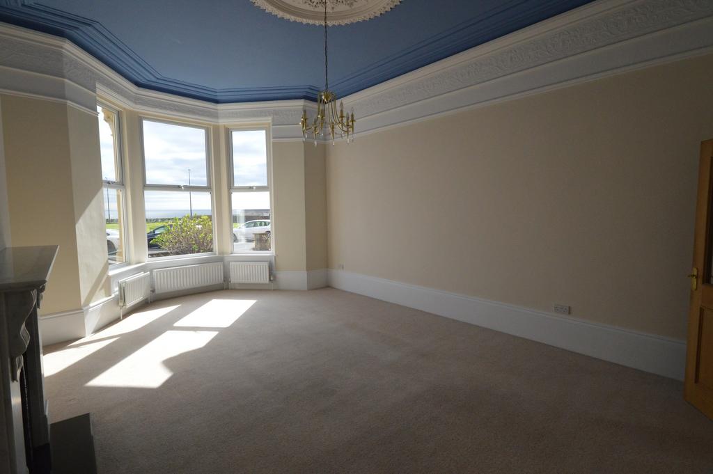 Percy Gardens, Tynemouth NE30 2 bed flat £1,200 pcm (£277 pw)