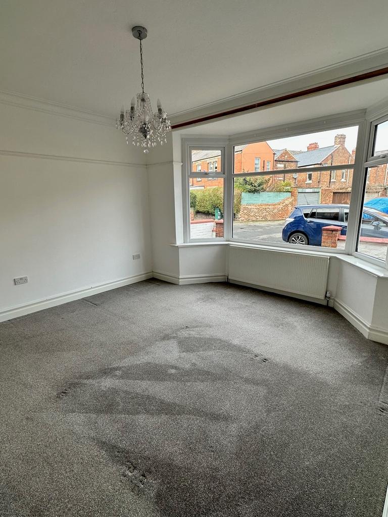Salisbury Avenue, North Shields NE29 2 bed flat £650 pcm (£150 pw)