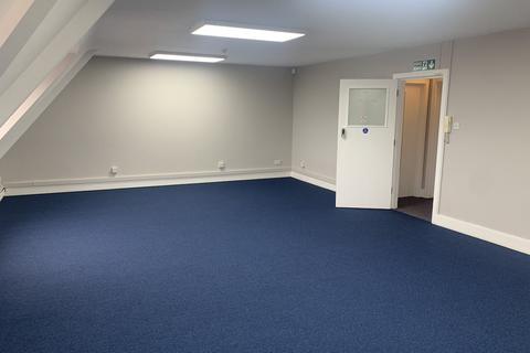 Office to rent - Office (West) Second Floor, Royal Mews, St Georges Place, Cheltenham, GL50 3PQ