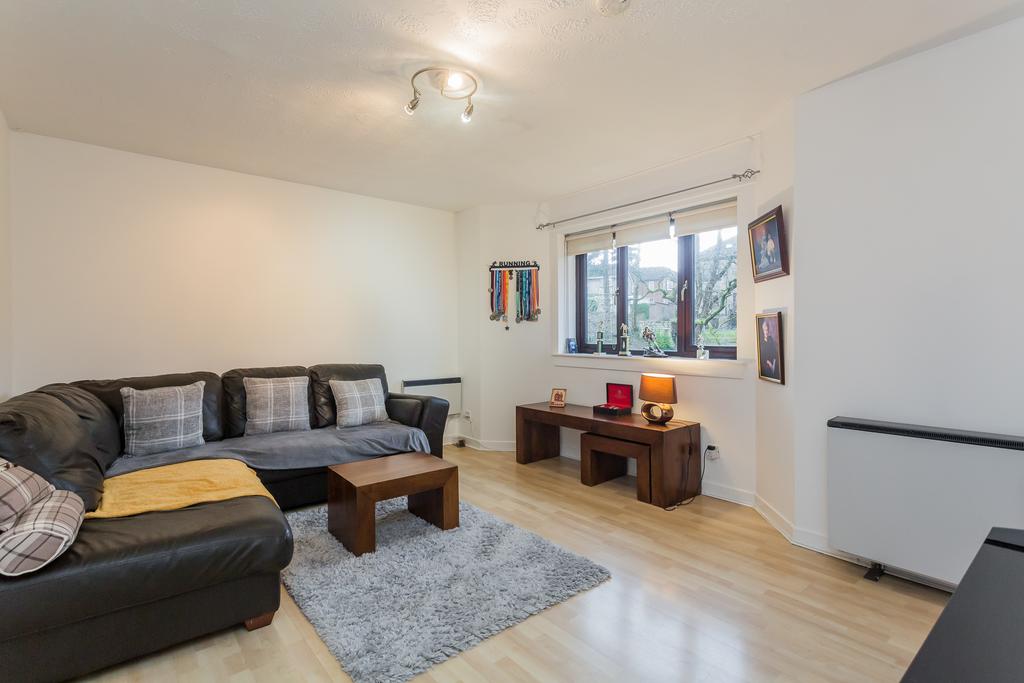 39 Kilpatrick Avenue, Paisley, PA2 9DL 1 bed flat for sale £79,999