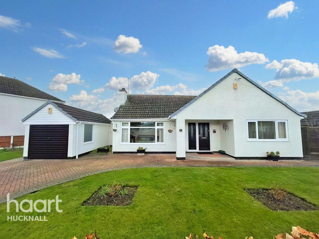Rosslyn Drive, Nottingham 3 bed bungalow £330,000