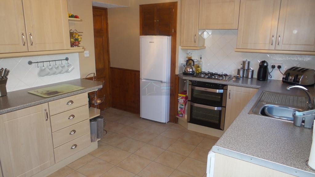 KItchen a
