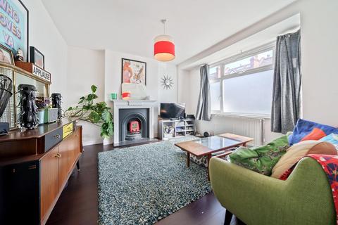37 Thirsk Road, Mitcham, CR4 2BL