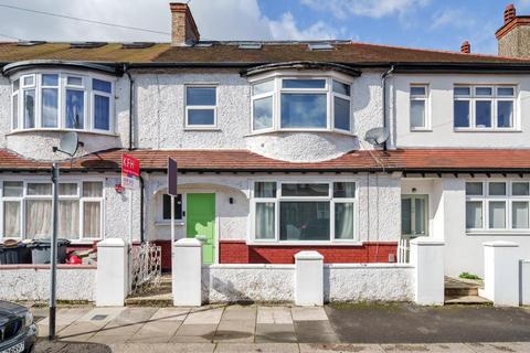37 Thirsk Road, Mitcham, CR4 2BL