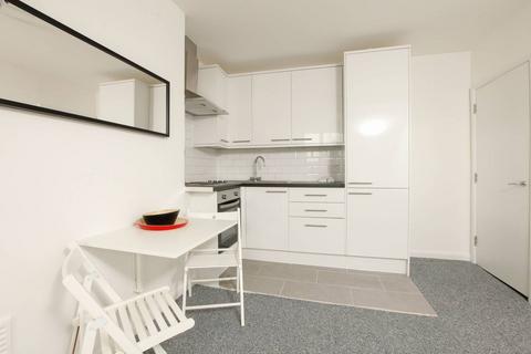 2 bedroom flat for sale, Eldon Park, South Norwood, London, SE25