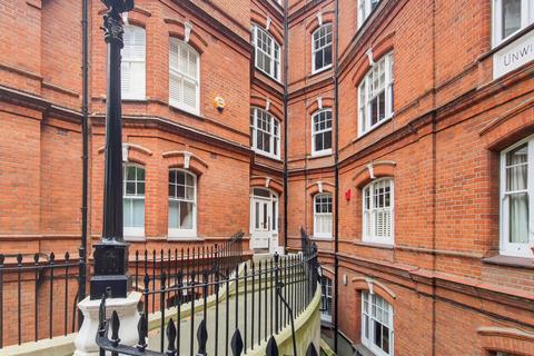 3 bedroom flat to rent, Queen's Club Gardens, London, Greater London, W14