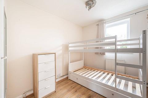 2 bedroom flat for sale - Bunns Lane, Mill Hill, London, NW7