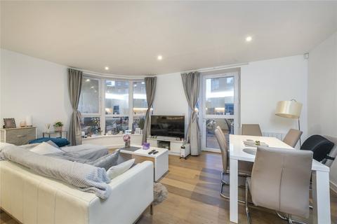 2 bedroom flat to rent, Ottley Drive, London