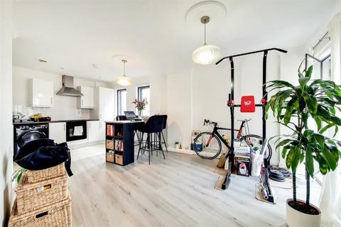Flat 22, Granary Court, 1 Millstone Close, London, E15 1PD