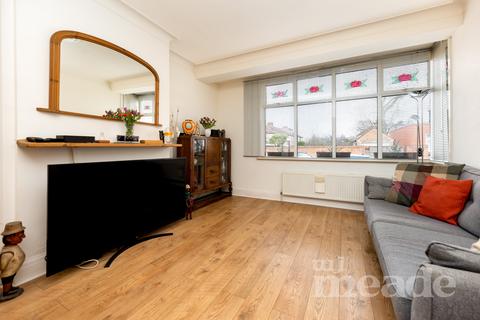 3 Rushcroft Road, London, E4 8SG