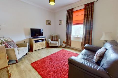 2 bedroom flat for sale - West Main Street, Uphall, EH52