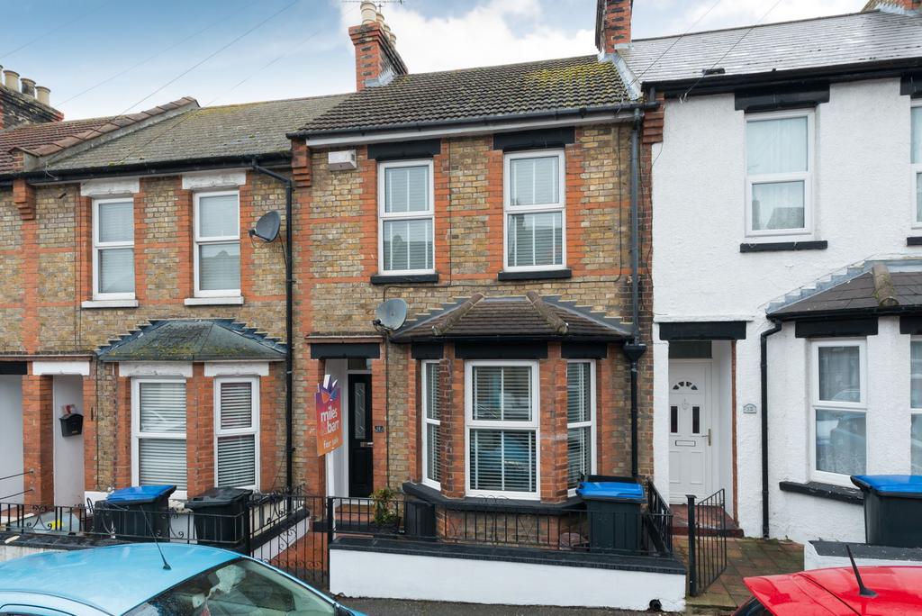 Salisbury Avenue, Ramsgate, CT11 2 bed terraced house for sale £280,000