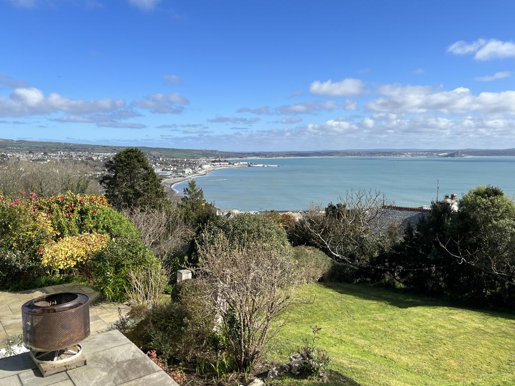 Newlyn, TR18 3 bed bungalow for sale £625,000