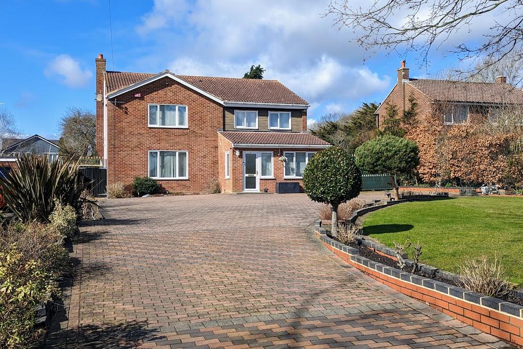 PARK LANE, FAREHAM 4 bed detached house for sale £875,000