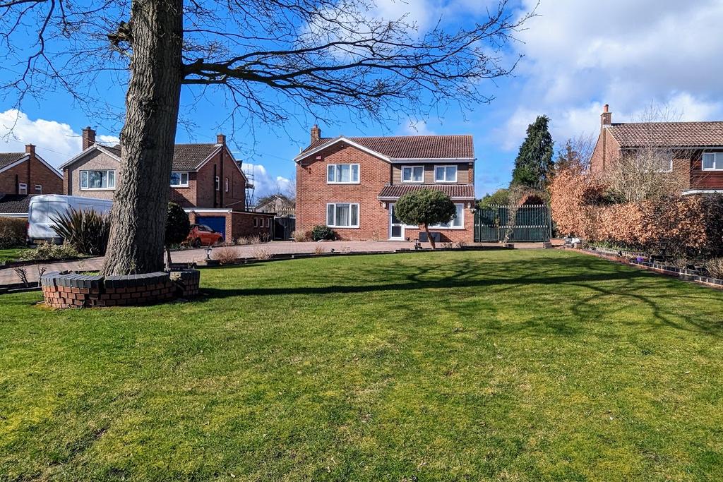 PARK LANE, FAREHAM 4 bed detached house for sale £875,000