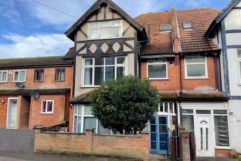 Mixed use for sale - Downs Road, Luton LU1