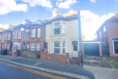 Mixed use for sale - Ashburnham Road, Luton LU1
