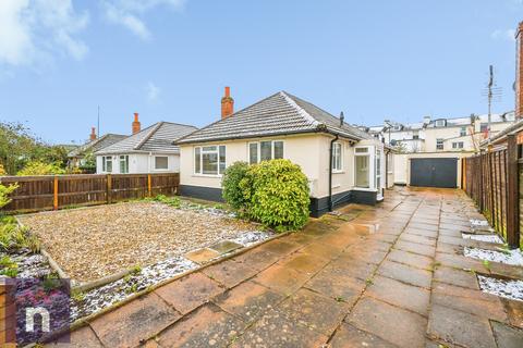 2 bed bungalow for rent in Pittville Crescent Lane, Pittville, Cheltenham, GL52