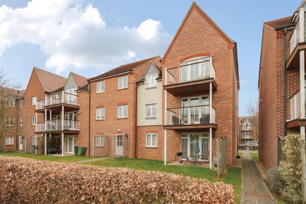 Abingdon Marina, Oxfordshire, OX14 2 bed flat £250,000