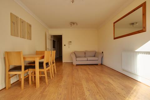 2 bedroom apartment to rent, WINCHESTER ROAD, SOUTHAMPTON