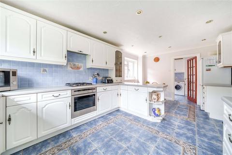 12 Firs Drive, Hedge End, Southampton, SO30 4QL