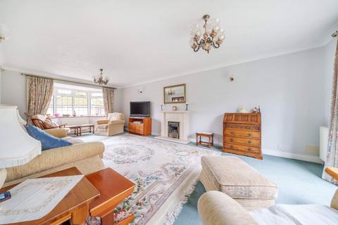 12 Firs Drive, Hedge End, Southampton, SO30 4QL