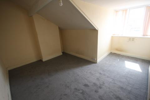 2 bedroom terraced house to rent, Conway Grove, Leeds, West Yorkshire, LS8