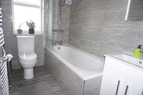 46 Thrigby Road, Chessington, KT9 2AQ